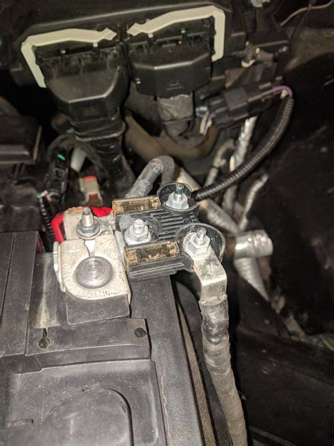 07 f150 4.6l battery junction box|ford battery junction box problems.